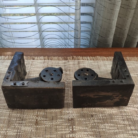 Wooden Cannon Bookends Gothic Rustic Vintage Bookends 6" - Picture 8 of 12